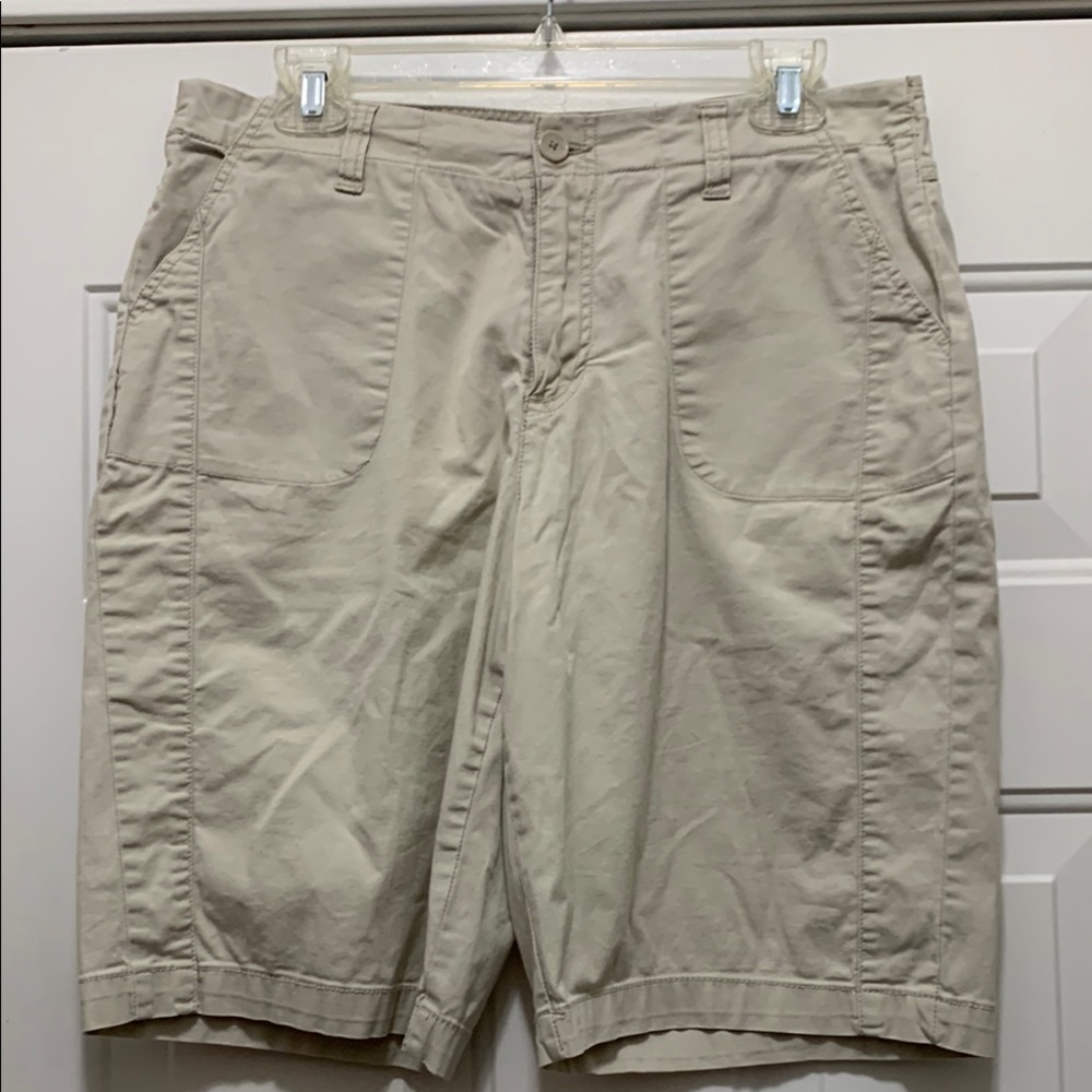 3/$15 Mountain Lake Cotton Size 12 Khaki Tan Casual Shorts